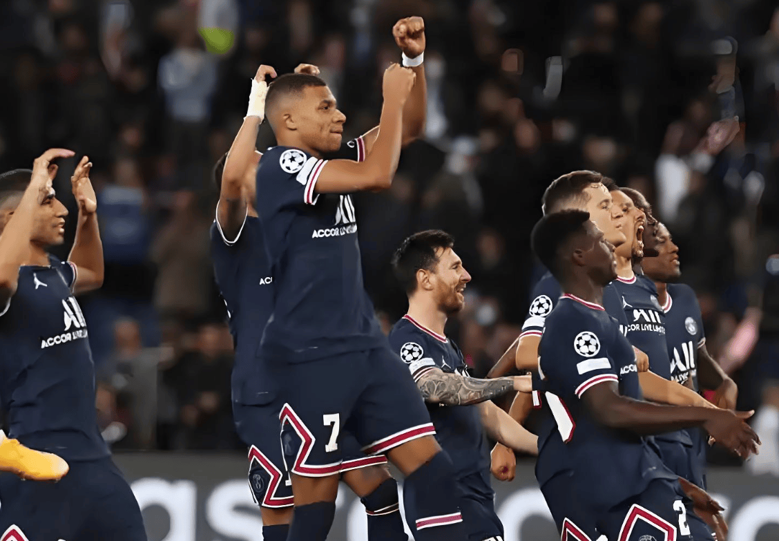 冲刺阶段欧超杯传出新动向；多特蒙德战术微调；高层表态——震撼外界；身体对抗强度拉满的简单介绍-九游会j9登录官网